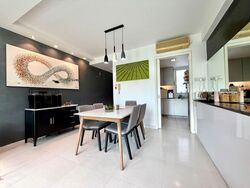 The Esparis (D18), Condominium #604709831